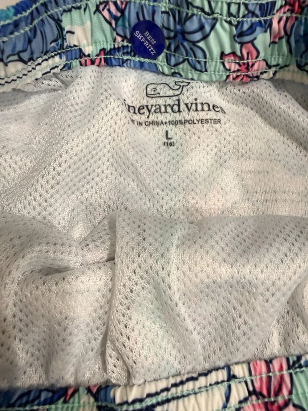 Vineyard Vines boys swim